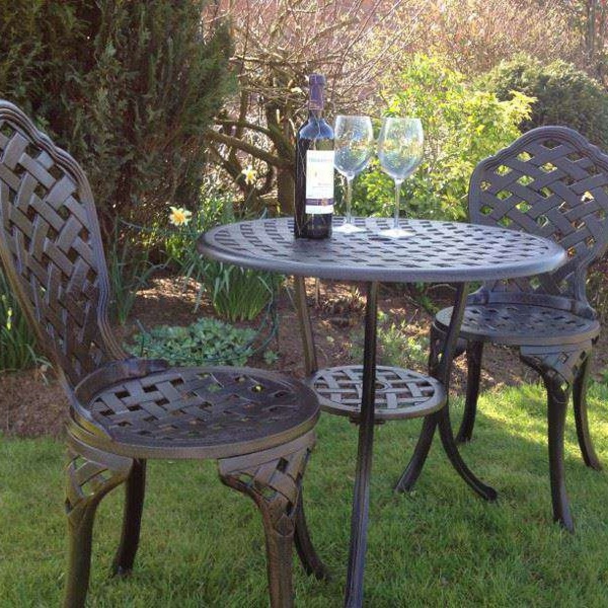 Kensington cast discount aluminium dining set